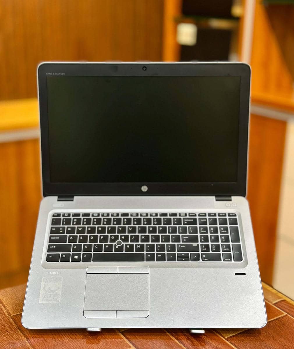 19619535-0172-4ACD-901E-BF96CE5FA286.jpg HP EliteBook 850 G4, Core i5 7th Gen, 15.6" Display - Image 1