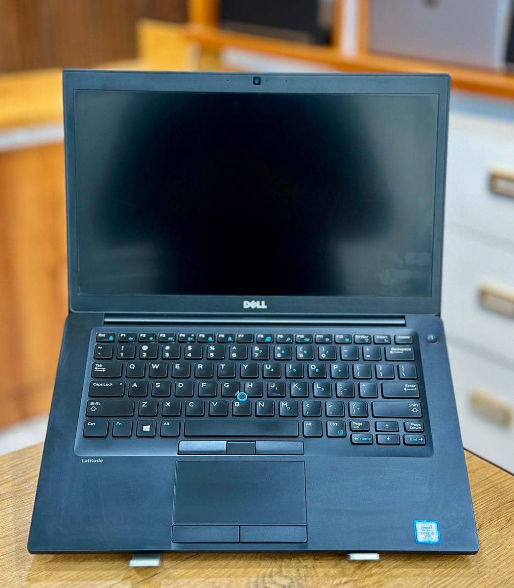 629E882A-349D-4AF5-9352-53DC1EAC7472.jpg Dell Latitude 7480, Core i7 7th Gen, 8GB/256GB - Image 1
