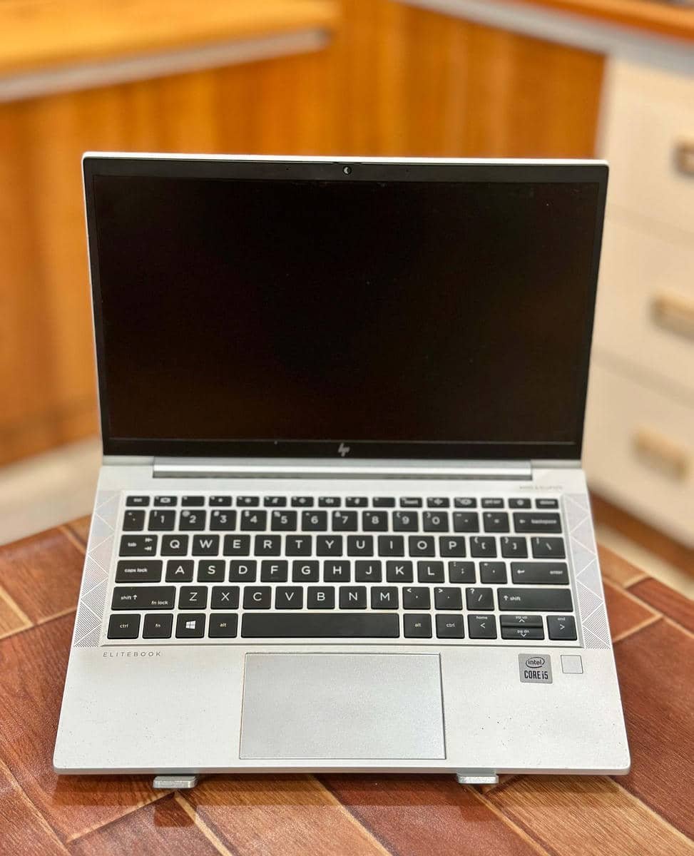 AE6566C4-94EE-440E-BEFA-37CA1C898B11.jpg HP EliteBook 830 G7, Core i5 10th Gen, 8/16GB, 256/512GB, Metal Body - Image 1