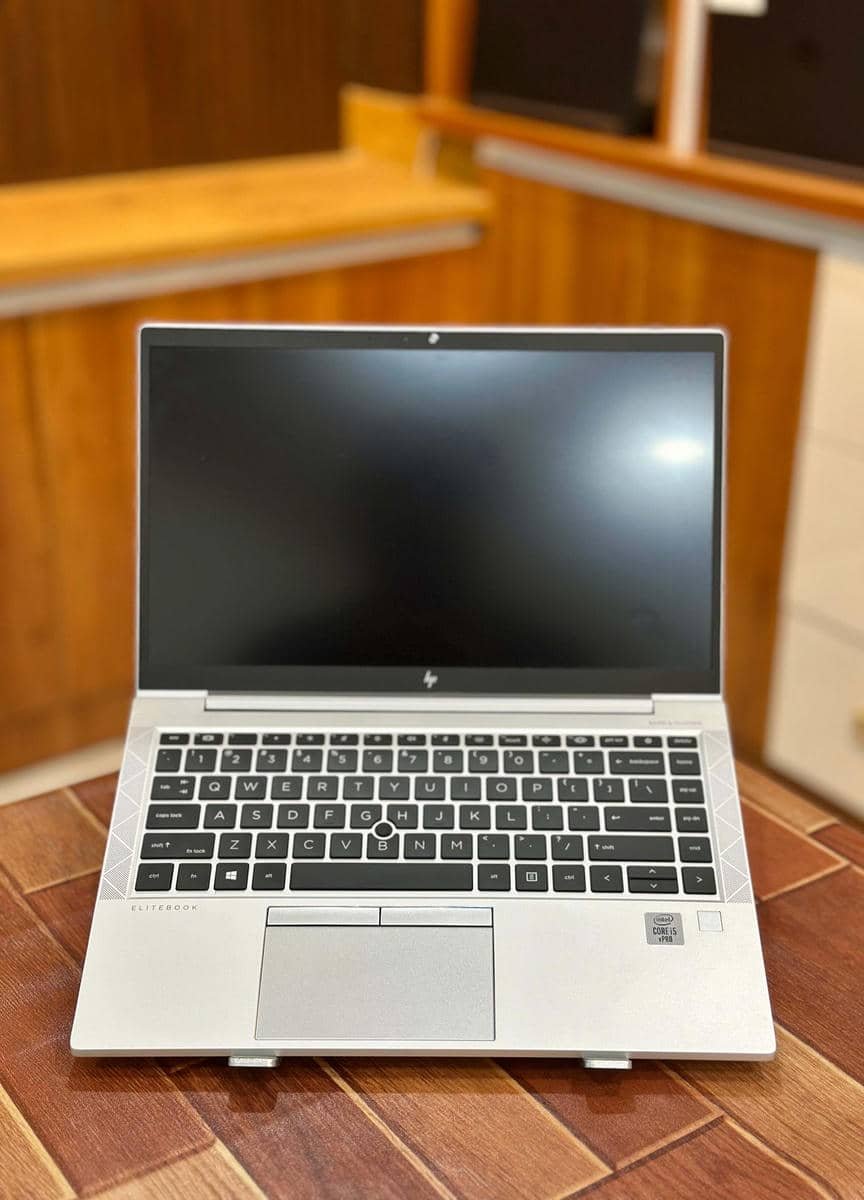 F01B245C-21F4-4FCE-BBD7-8F8E494F4404.jpg HP EliteBook 840 G7, Core i5 11th Gen, 8/256 & 16/512, FHD - Image 1