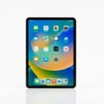 Apple iPad Pro 12.9" (1st Generation) 128GB, Gold